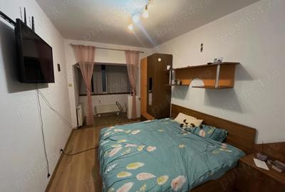 Apartament cu 3 camere decomandat în Central - 2