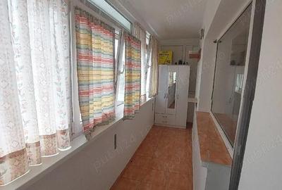 Apartament cu 2 camere decomandat în Precista - 3