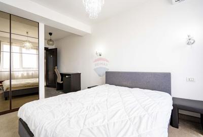 Casă individuală cu 10 camere cu Teren 925 Mp în Nufărul - 23