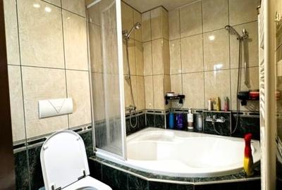 Apartament cu 3 camere decomandat în Târgu Cucu - 18