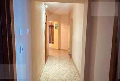 Apartament cu 4 camere decomandat în Sud - 11