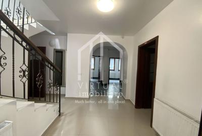 Casă individuală cu 7 camere cu Canalizare în Central - 2