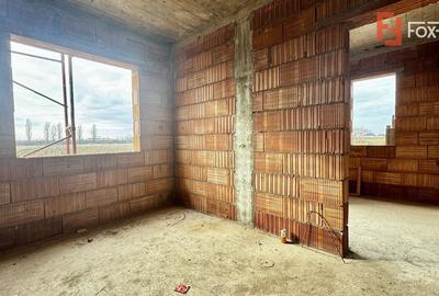 Duplex cu 4 camere in Sag, zona Manastire Duplex cu 4 camere in Sag, zona Manastire - 3