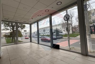 Spatiu comercial de inchiriat vis-a-vis de Primaria Mangalia-87mp - 1