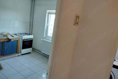 Inchiriez garsoniera ,42 m ,foarte spatioasa,utilata - 5