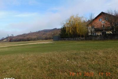 Teren de 836 mp, în Central - 8