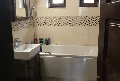 Casă cu 4 camere în Călugareni - 3