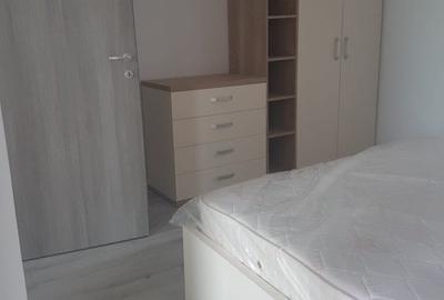 Apartament cu 2 camere semidecomandat, mobilat în Gherăiești - 8