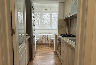 Apartament cu 3 camere decomandat, mobilat în 1 Decembrie 1918 - 9