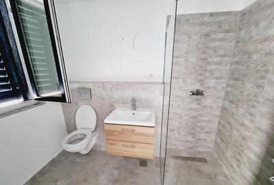 Casă cu 4 camere cu Teren 250 Mp în Bragadiru