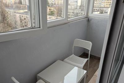 Garsonieră decomandată în Titan - 4