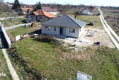 Casă cu 3 camere cu Teren 938 Mp în Viile Satu Mare - 6