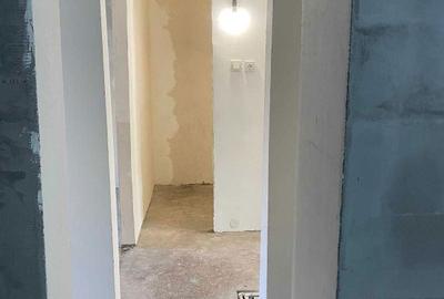 Apartament cu 4 camere decomandat în Mătăsari - 2