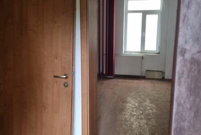 Casă pe parter, poziție premium – perfectă pentru investiție sau birou - 7