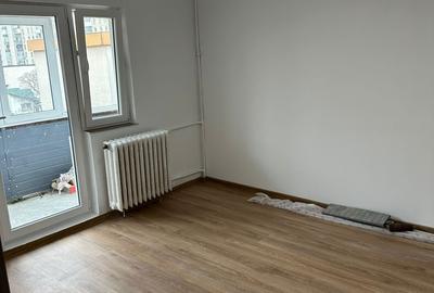 Apartament cu 2 camere decomandat în Rahova - 5