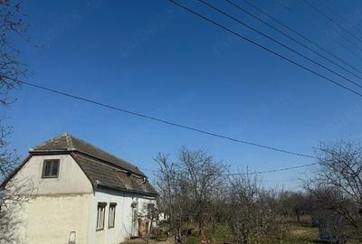 Casă cu 2 camere cu Teren 1000 Mp în Inand