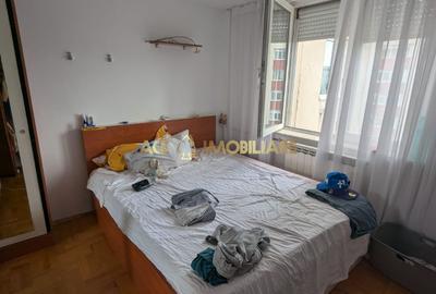 Apartament cu 4 camere decomandat, mobilat în Berceni - 11