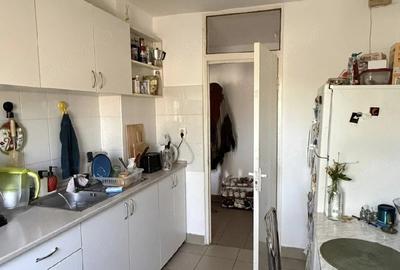 Apartament cu 3 camere semidecomandat în Spitalul Județean - 2