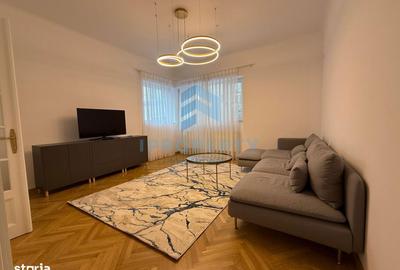 Apartament cu 3 camere, mobilat în Universitate