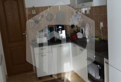 Casă cu 4 camere cu Teren 480 Mp în Calea Dumbrăvii - 3