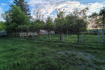 Casă cu 3 camere cu Teren 10 Mp în Central - 2