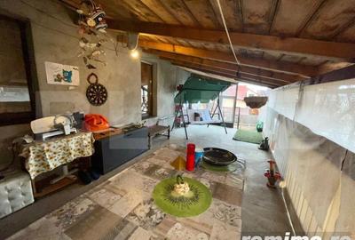 Casă cu 8 camere cu Garaj în Miroslava - 1