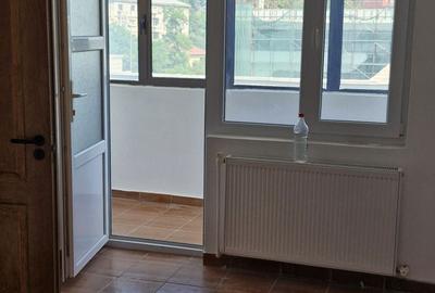 Apartament cu 4 camere decomandat în Central - 5