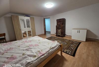 Casă cu 4 camere decomandat în Central - 17