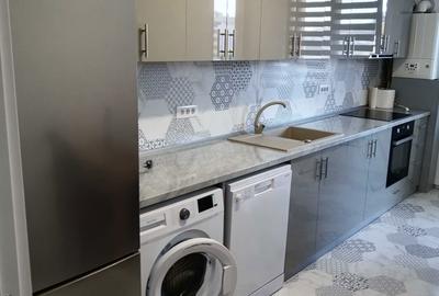 Apartament cu 3 camere semidecomandat în Bratia din Deal - 5
