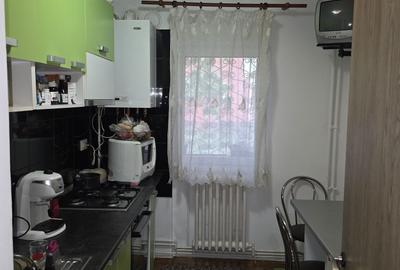 Apartament cu 2 camere decomandat în Alexandru cel Bun