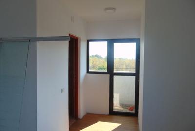 Spatii generoase cazare in  zona cu acces rapid- teren peste 3000 mp - 11