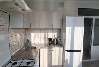 Garsonieră decomandată în Rahova