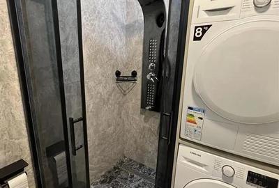 Apartament cu 3 camere în 13 Septembrie