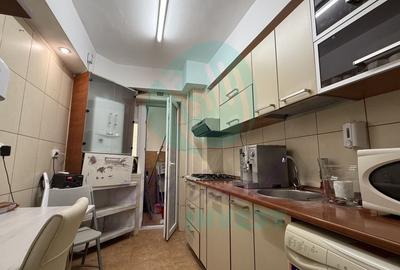 Apartament cu 4 camere semidecomandat în P-ța Sfântul Ștefan - 8