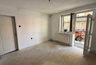 Spațiu comercial, de 80 mp, în Ultracentral - 11