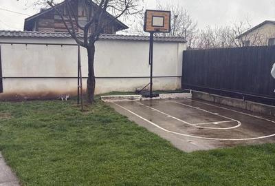 Casă cu Teren 500 Mp în Vest