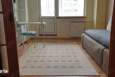 Apartament cu 3 camere decomandat în Rahova - 4
