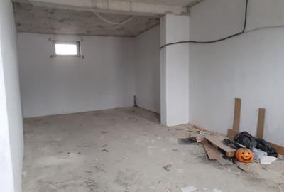 Spațiu industrial, de 200 mp, în Sud-Est