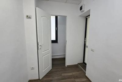 Spatiu comercial Petru Rare? la strada principala! - 1