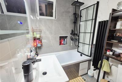 Apartament cu 4 camere decomandat în Alexandru cel Bun - 10