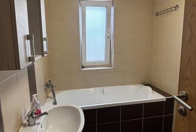 Apartament cu 3 camere decomandat, mobilat în Sud - 6