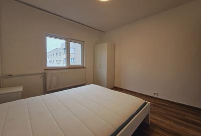 Timpuri Noi metrou | Nerva Traian | Bloc anvelopat | Prima inchiriere | Liber - 10