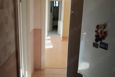 Apartament cu 3 camere semidecomandat în Vulcan - 6