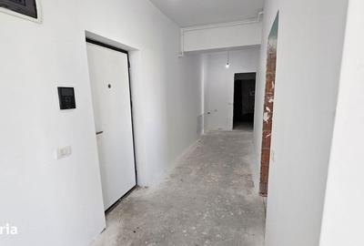 Apartament cu 3 camere decomandat în Central - 3