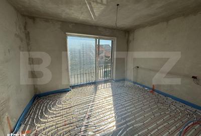 Casă cu 3 camere cu Teren 230 Mp în Central