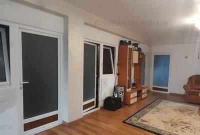 Casă cu 3 camere cu Teren 396 Mp în Lacu Dulce