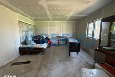 Casă cu 3 camere cu Teren 1800 Mp în Dămienești - 3