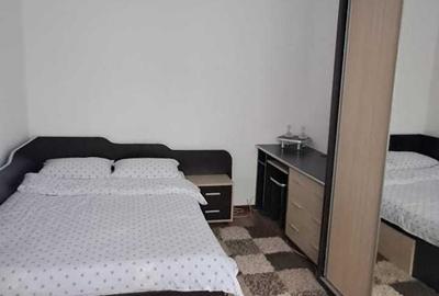 Apartament cu 2 camere semidecomandat în Central - 1