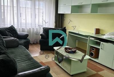 Apartament cu 2 camere decomandat în Triaj - 2