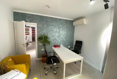 Spațiu comercial, de 78 mp, în Central - 9